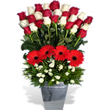 27 Rosas Rojas Y Blancas # 33